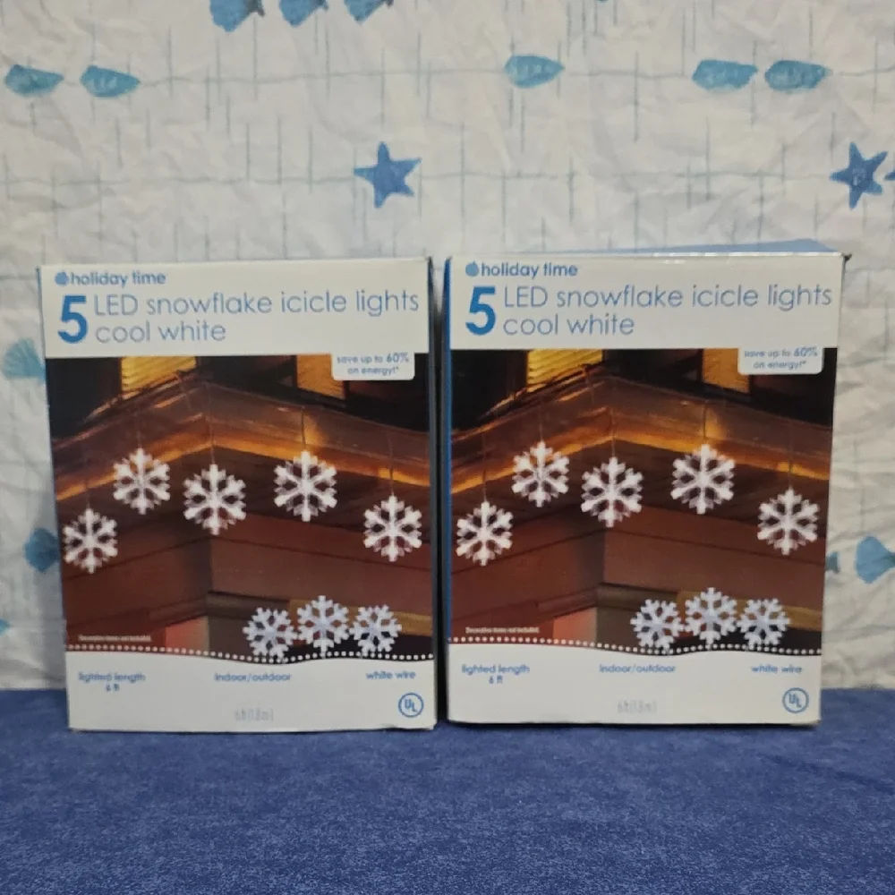 Holiday Time LED Snowflake Icicle Lights - Cool White